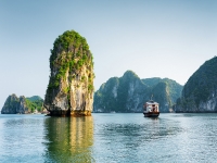Vietnam 12days package tour North to South